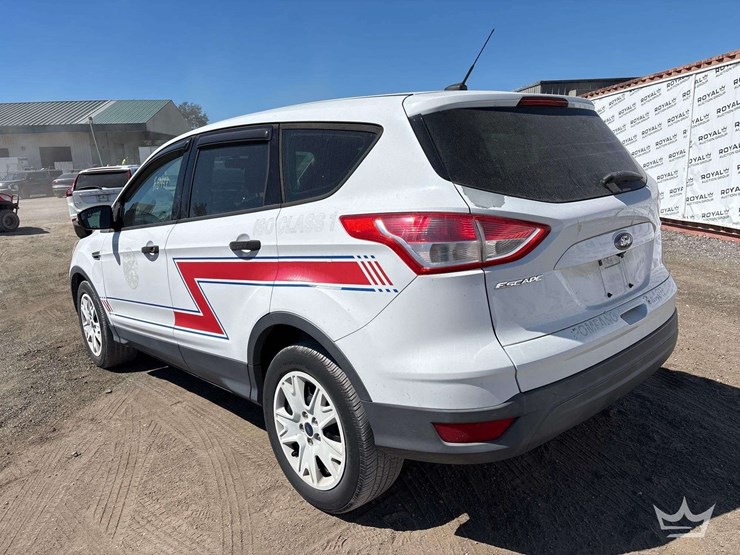 2014-ford-escape-image-4