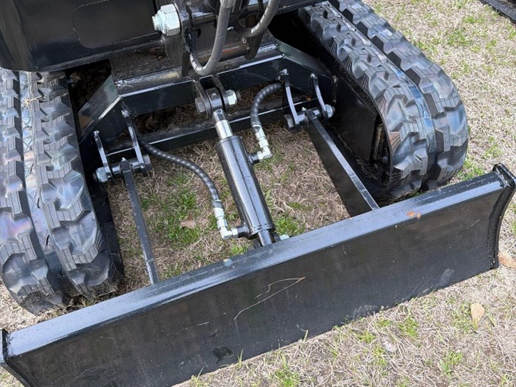 cfg-industry-h12r-image-6