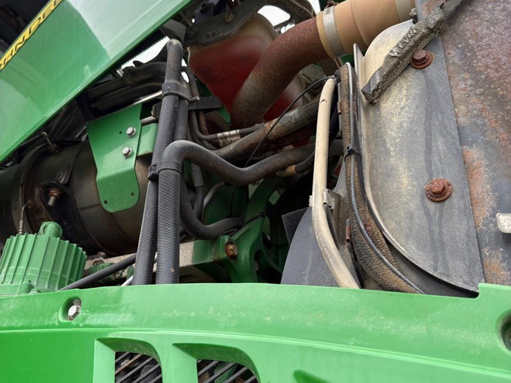 2019-john-deere-r-image-51