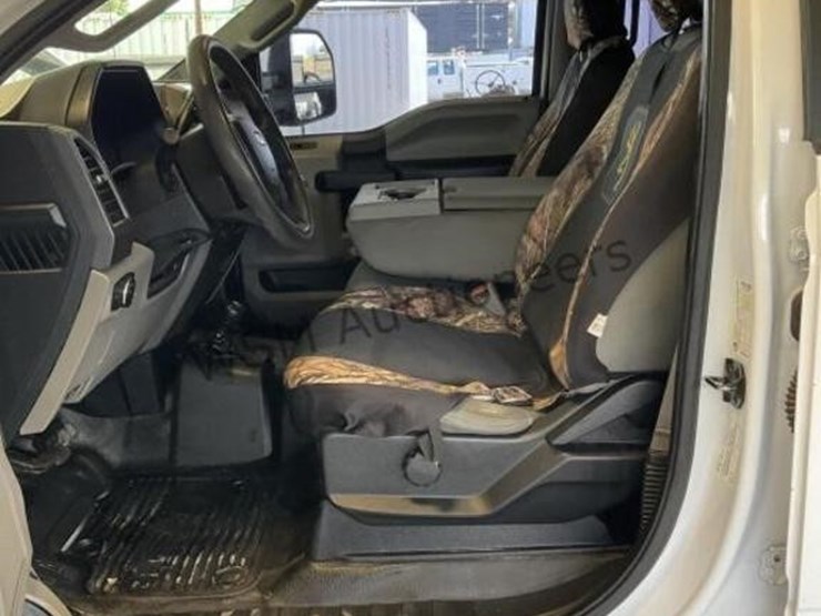 2017-ford-f250-image-21