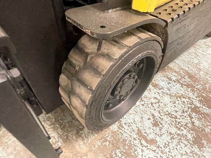 #174-•-2006-hyster-s30-propane-forklift-image-14