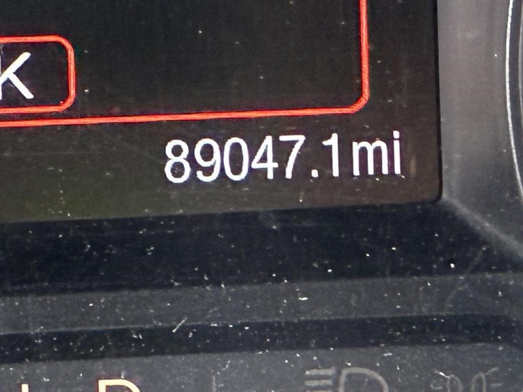 2018-ford-explorer-image-17