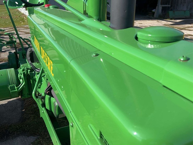 john-deere-model-b-image-12