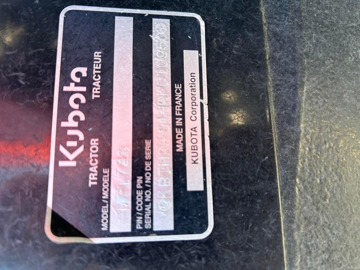 2023-white-251-image-6