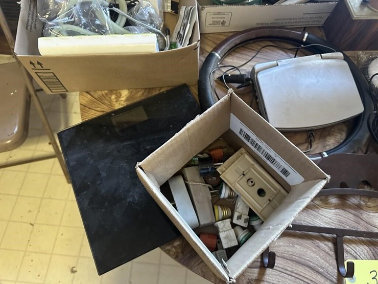 misc.-housewares-&-supplies-image-2