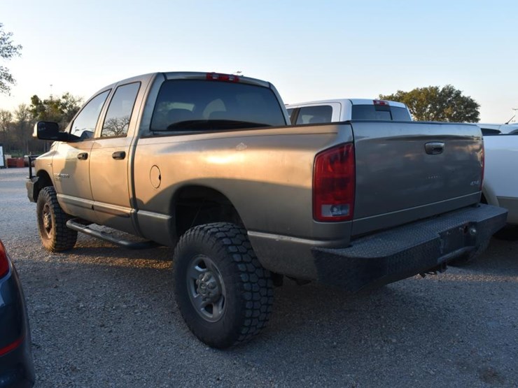 2006-dodge-2500-image-4