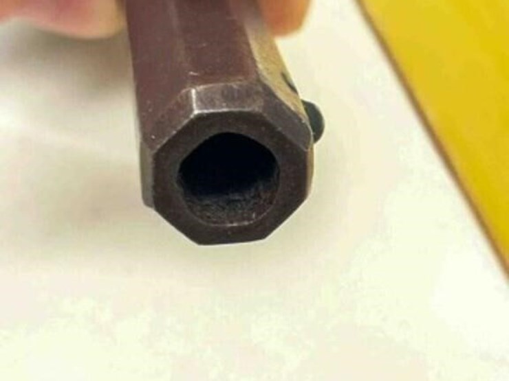 remington's-revolver-image-13