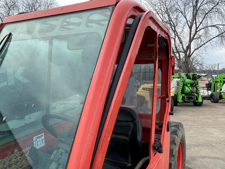 #133-•-2017-skyjack-sj643-telehandler-image-19