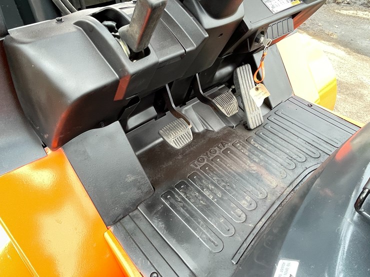 toyota-7fdu70-image-41