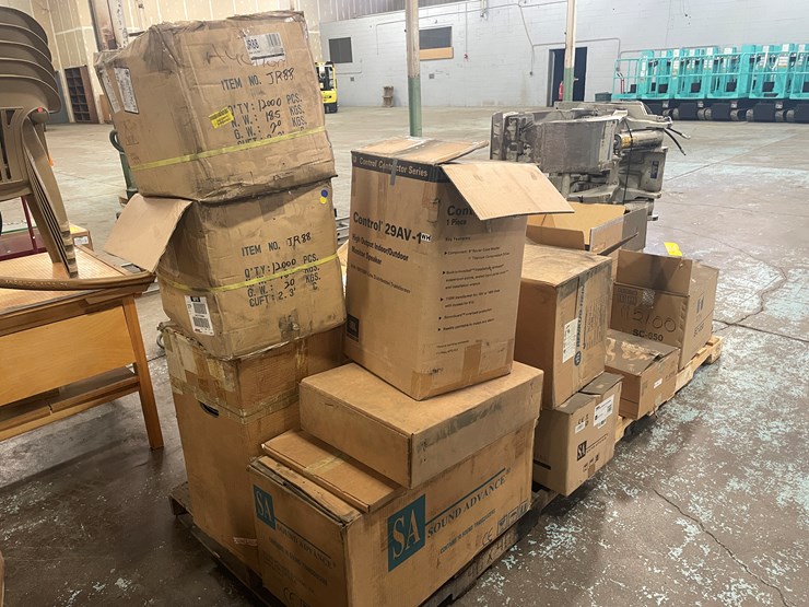 #7651-•-misc.-speakers,-electronic-parts-and-tripp-lite-battery-clips-image-2