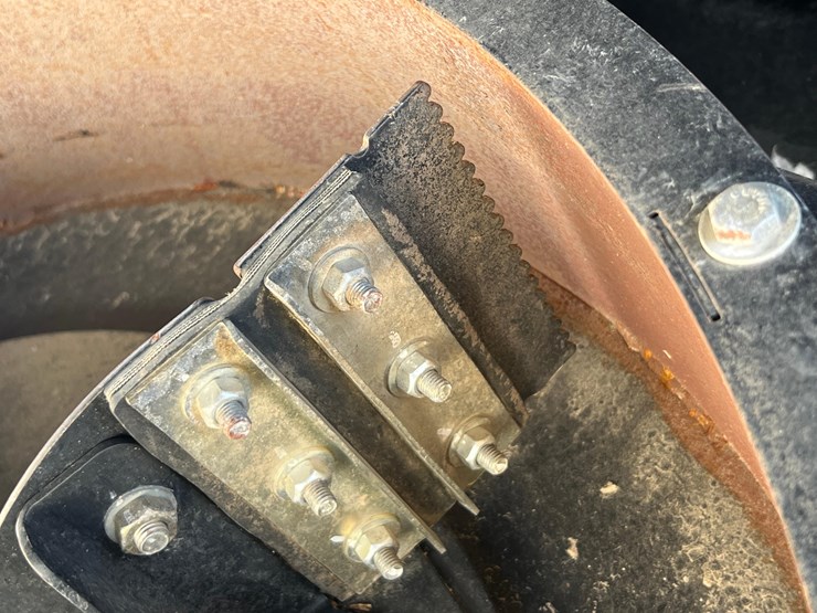 2023-new-holland-cr10.90-image-56