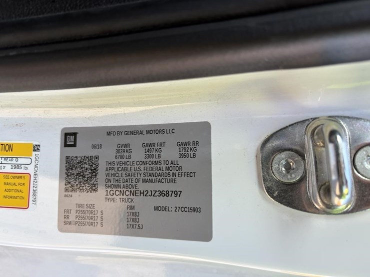 2018-chevrolet-1500-image-36