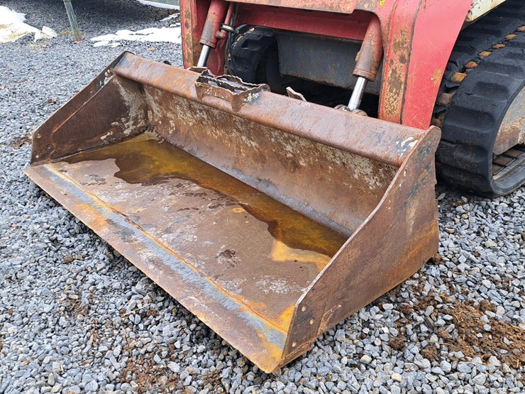 2014-takeuchi-tl10-image-28