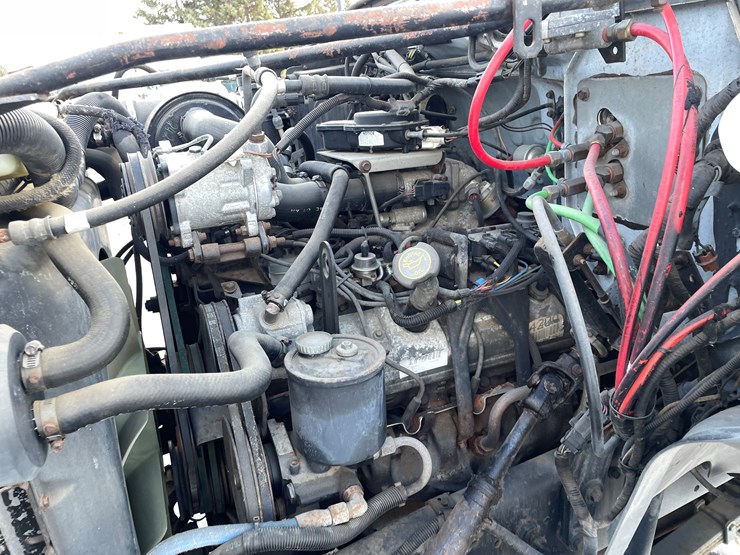 1995-ford-f750-image-8