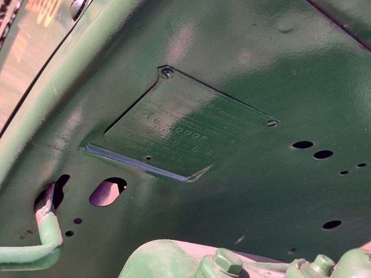 1956-oliver-super-66-image-5