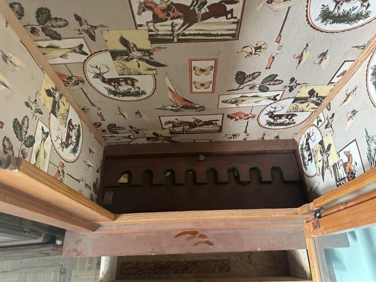 wooden-gun-cabinet-image-4