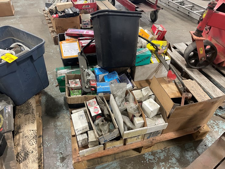 #7665-•-assorted-automotive-repair-parts-image-3