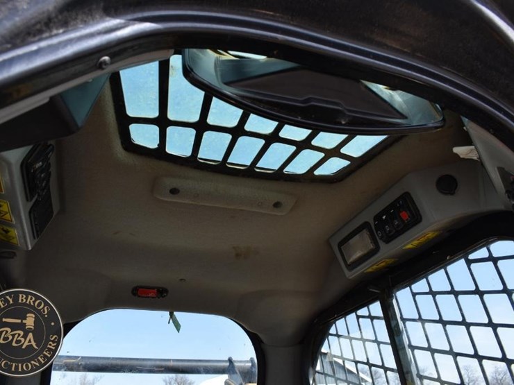 2023-caterpillar-289d3-image-42