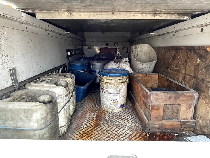 2017-dodge-ram-5500-image-31