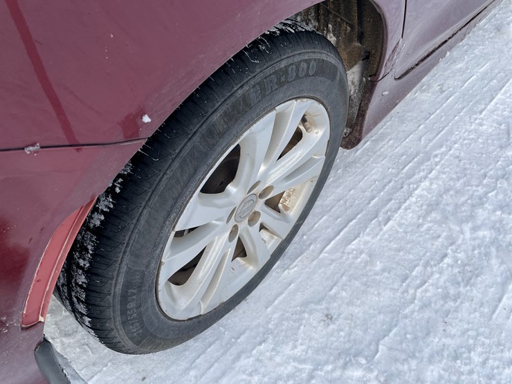 #1524-•-2016-chrysler-200-(has-mn-title)-image-15