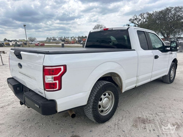 2020-ford-f150-image-3