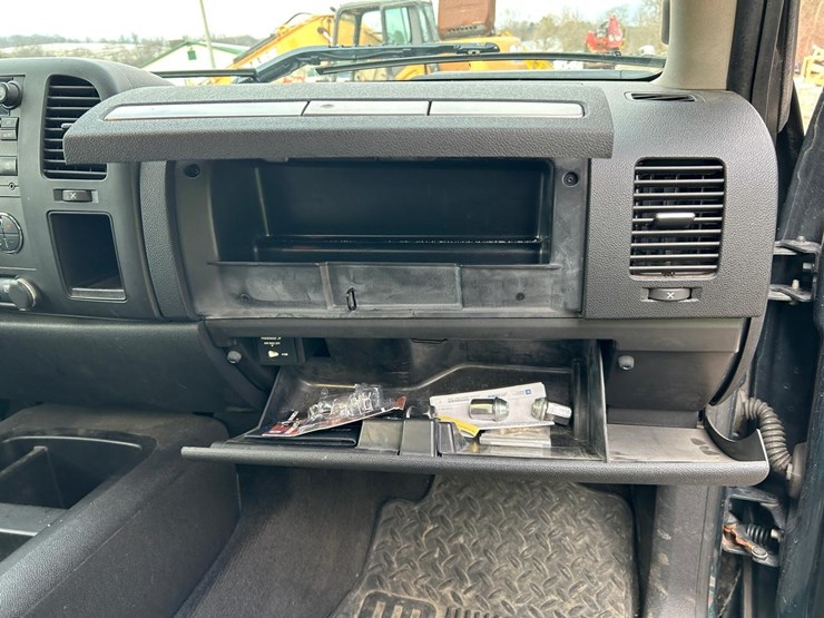 2018-ford-f150-image-16