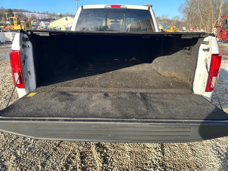 2018-ford-f150-image-17