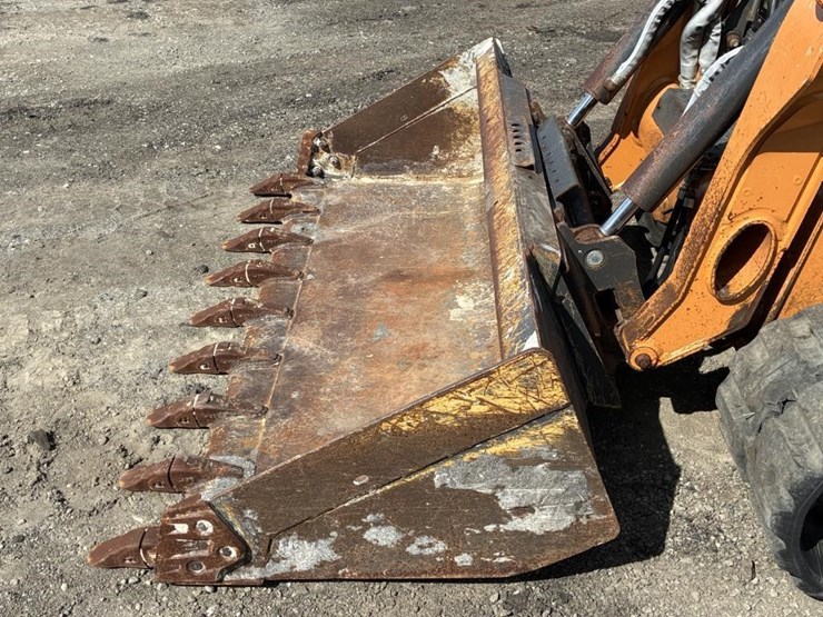 2019-case-tv370-image-4