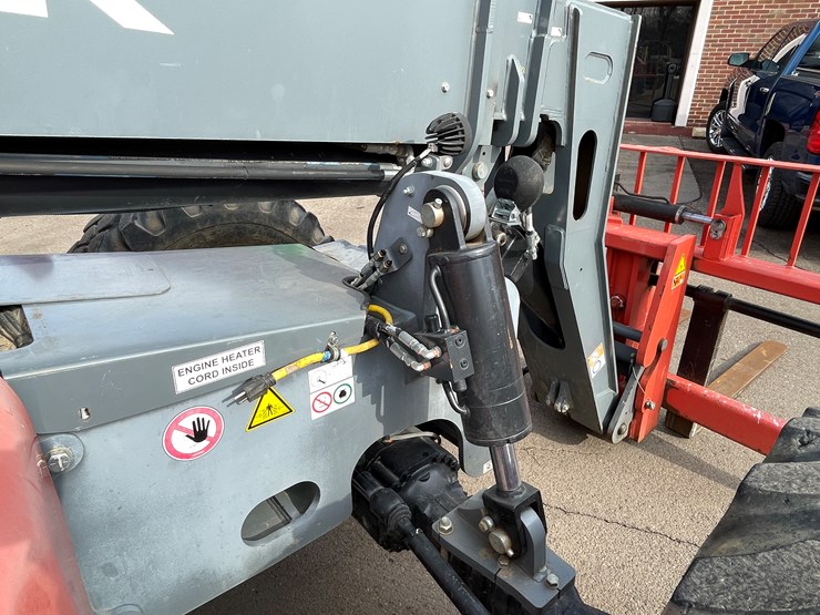 #130-•-2018-skyjack-sj843-telehandler-image-37