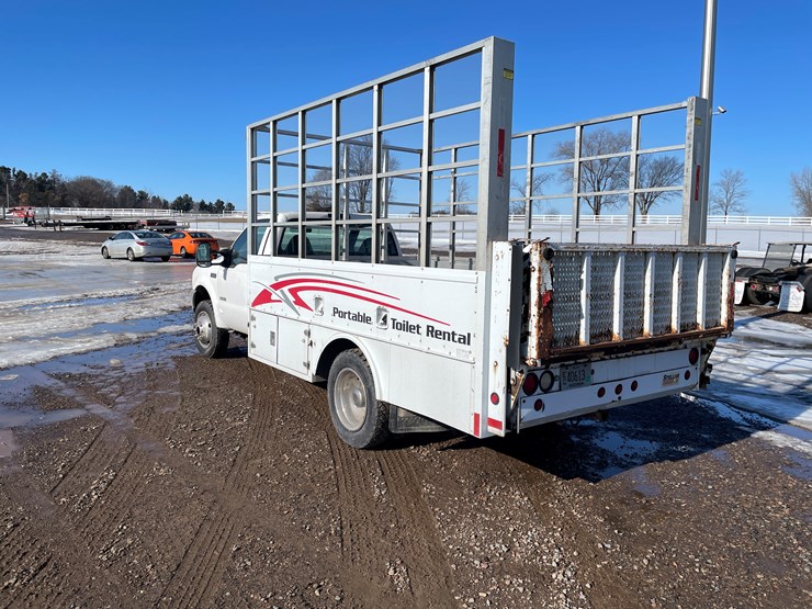 1999-ford-f550-image-3