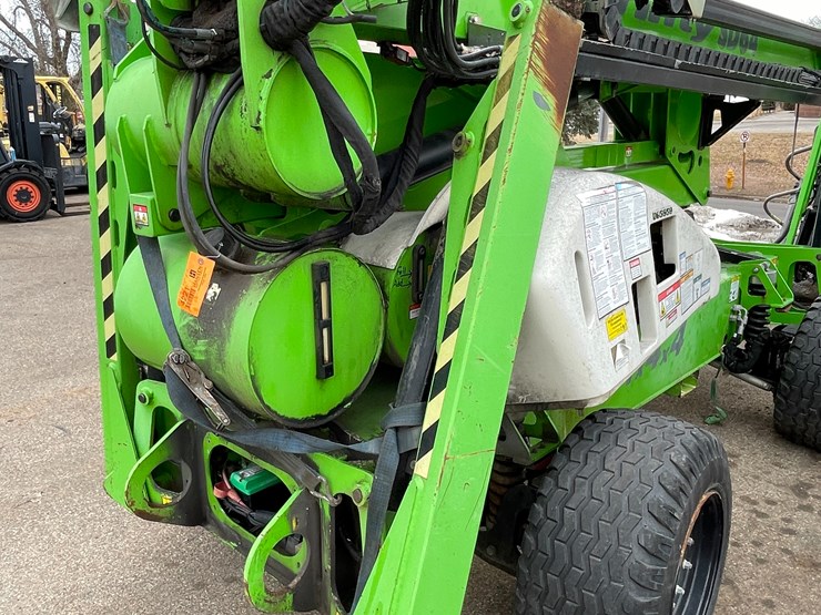 #4221-•-nifty-sd64-4x4x4-telescopic-boom-lift-image-28