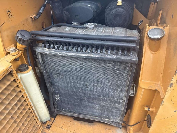 2002-case-90-xt-image-11