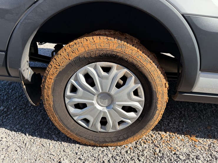 2019-ford-transit-image-10