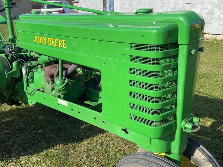 john-deere-h-image-10