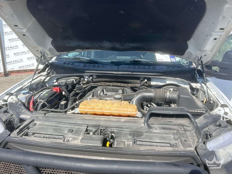 2015-ford-f150-image-12