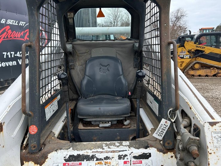 bobcat-s300-image-12