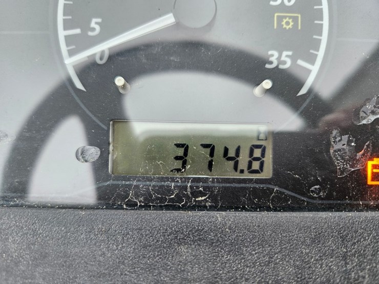 john-deere-1025r-image-28