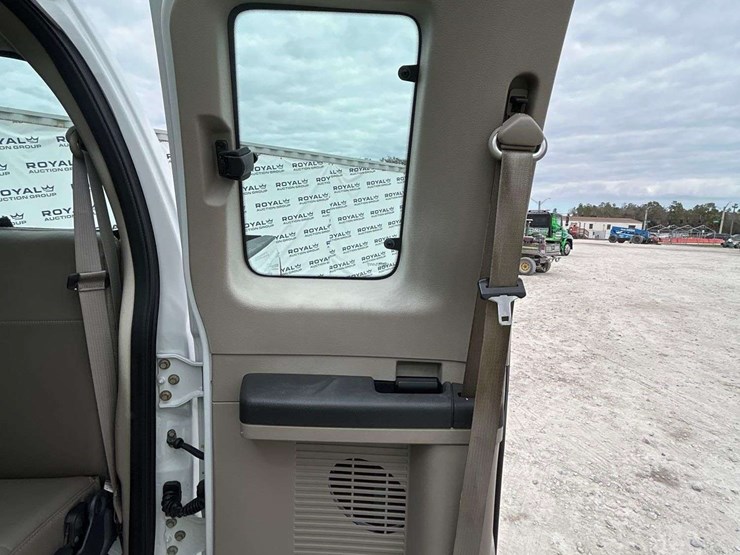 2008-ford-f250-image-21