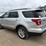 2016-ford-explorer-image-2