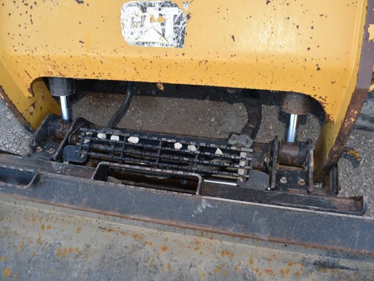 2019-caterpillar-272d2-image-9