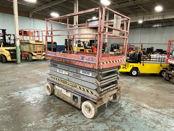 1999-skyjack-sjiii4830-image-3