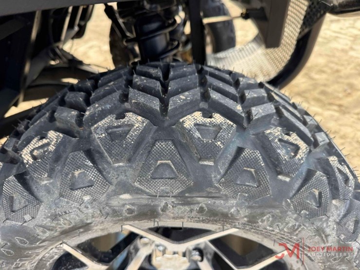 new-electric-sdlgc100-golf-cart-image-17