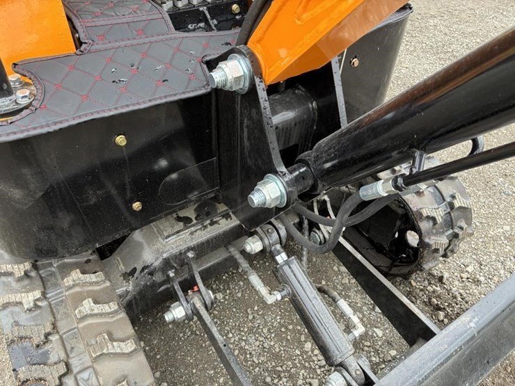 2026-vicsec-v15-hydraulic-excavator-image-6