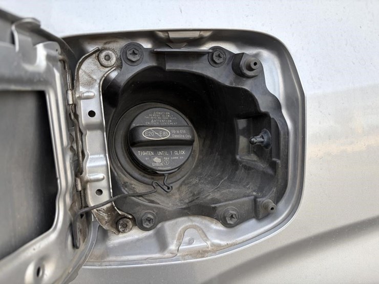 2020-toyota-tacoma-image-32