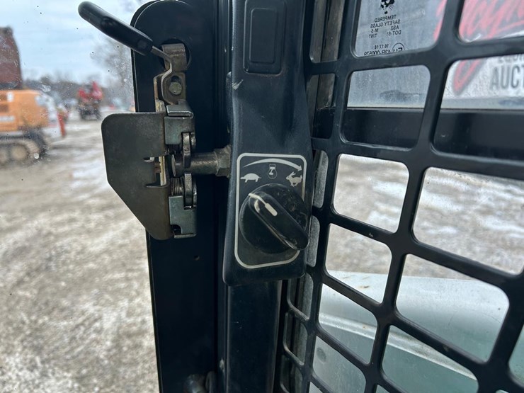 bobcat-s650-image-23