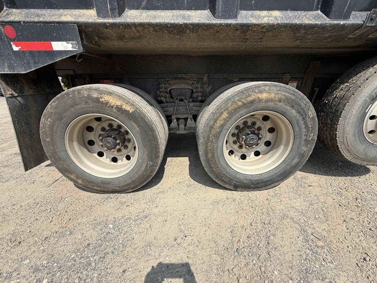 2013-western-star-4700-image-4