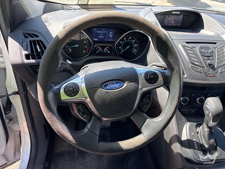 2014-ford-escape-image-10