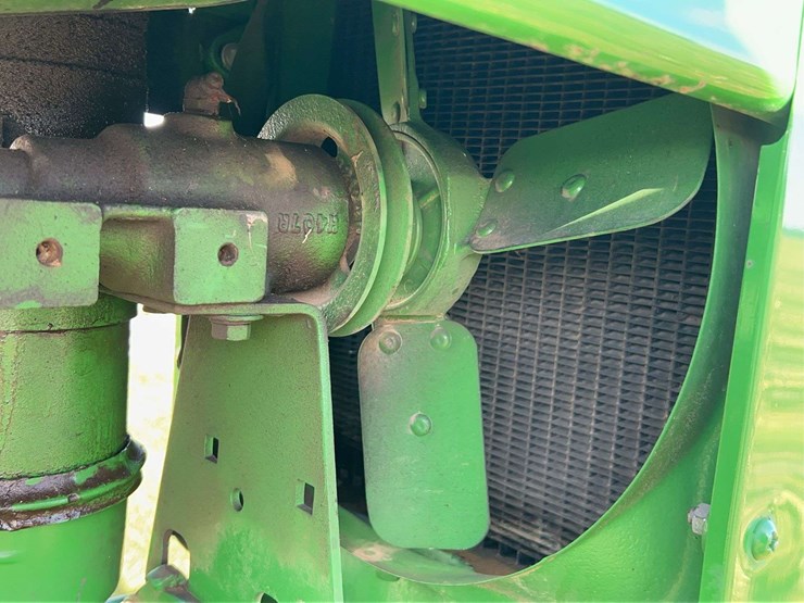 john-deere-h-image-22