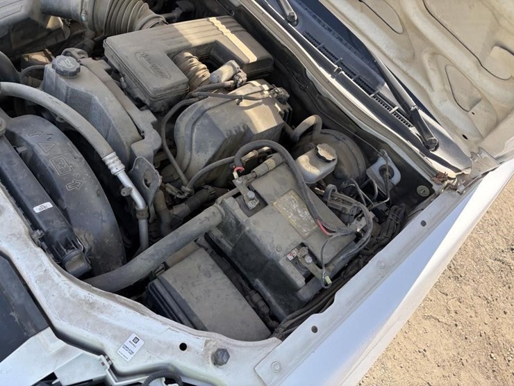 2011-chevrolet-colorado-image-21