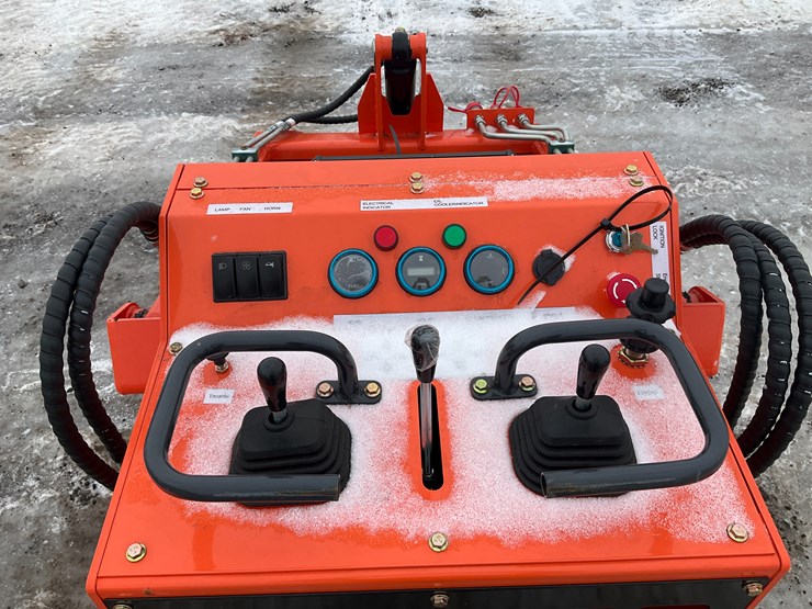 #1006-•-unused-landhero-t460-mini-skid-steer-loader-image-17